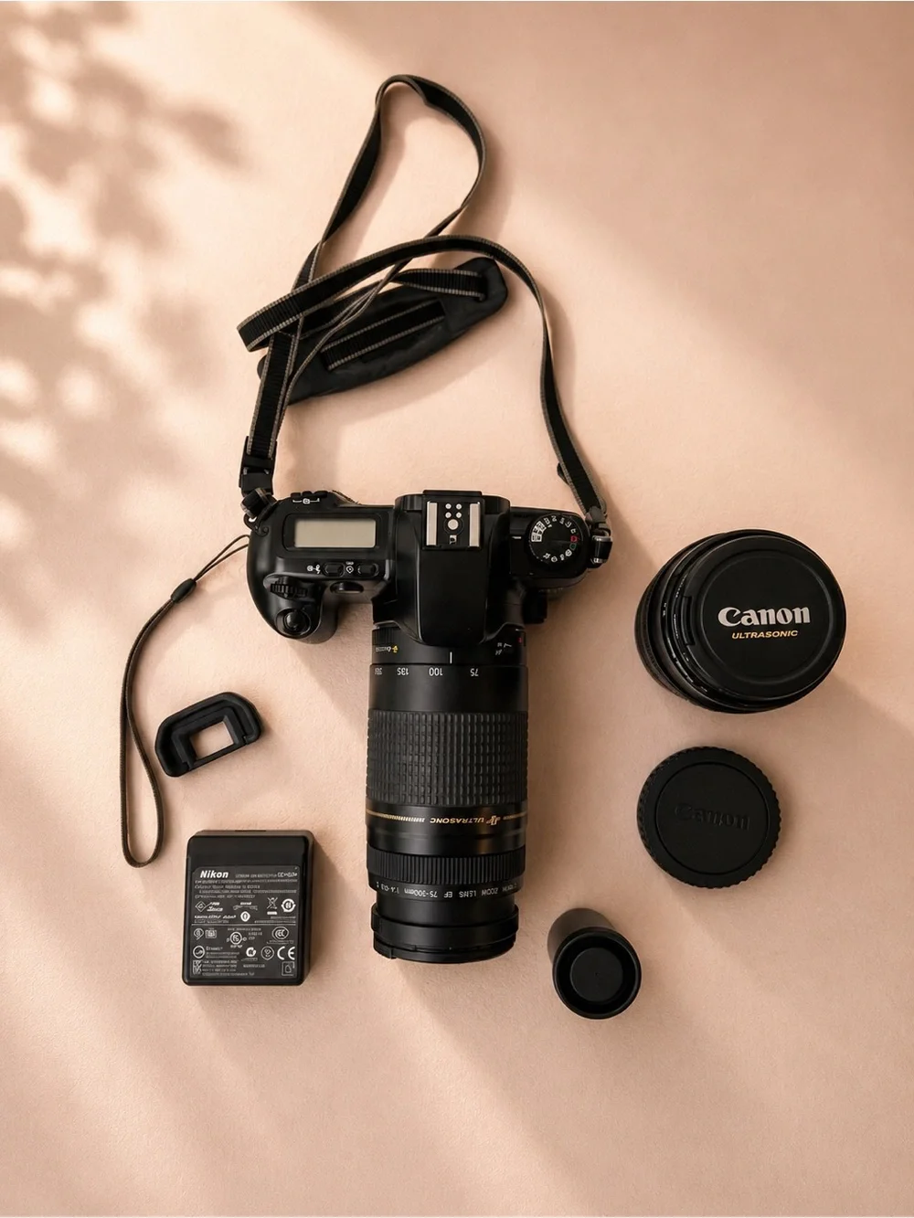 Canon EOS 500 35mm Film Cam with EF 75-300mm & EF 35-105mm Lenses + Accessories